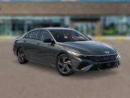 Hyundai Elantra SEL Sport IVT 2026