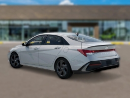 Hyundai Elantra SEL Sport IVT 2026