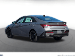 Hyundai Elantra SEL Sport IVT 2026