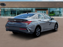 Hyundai Elantra SEL Sport IVT 2026