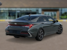 Hyundai Elantra SEL Sport IVT 2026