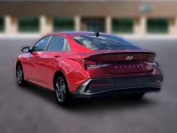 Hyundai Elantra SEL Sport IVT 2026