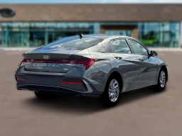 Hyundai Elantra Hybrid Blue Sedan 2026