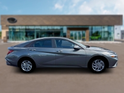 Hyundai Elantra Hybrid Blue Sedan 2026