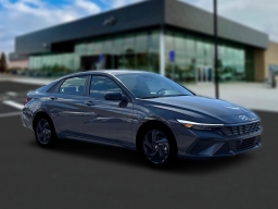 Hyundai Elantra Hybrid SEL Sport Sedan 2026