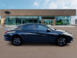 Hyundai Elantra Hybrid SEL Sport Sedan 2026