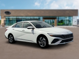 Hyundai Elantra Hybrid Limited Sedan 2026