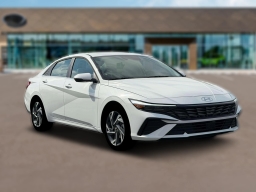 Hyundai Elantra Hybrid Limited Sedan 2026