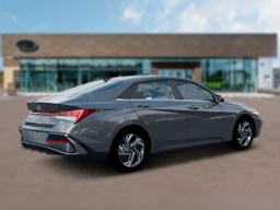 Hyundai Elantra Hybrid Limited Sedan 2026