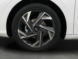 Hyundai Elantra Limited IVT 2026