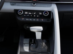 Hyundai Elantra Limited IVT 2026