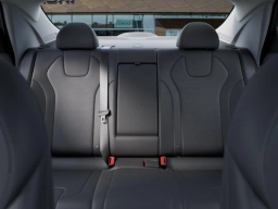 Hyundai Elantra Limited IVT 2026