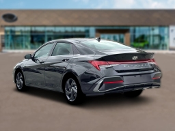 Hyundai Elantra SEL Sport Premium IVT 2026