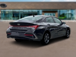 Hyundai Elantra SEL Sport Premium IVT 2026