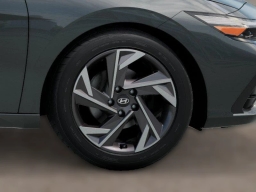 Hyundai Elantra SEL Sport Premium IVT 2026