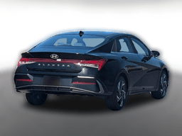 Hyundai Elantra SEL Convenience IVT 2025