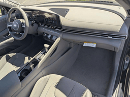 Hyundai Elantra SEL Convenience IVT 2025