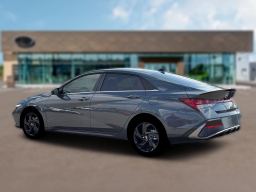 Hyundai Elantra SEL Sport Premium IVT 2026