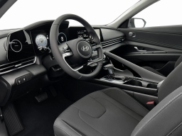 Hyundai Elantra SEL Convenience IVT 2025