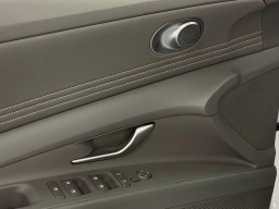 Hyundai Elantra SEL Convenience IVT 2025