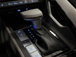 Hyundai Elantra SEL Convenience IVT 2025