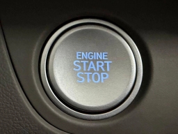 Hyundai Elantra SEL Convenience IVT 2025