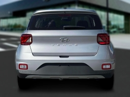 Hyundai Venue SE FWD 2026