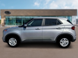 Hyundai Venue SE FWD 2026