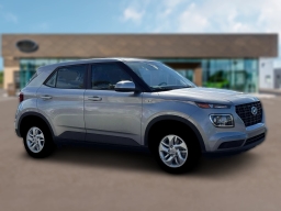 Hyundai Venue SE FWD 2026