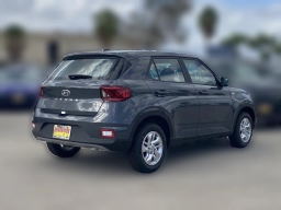 Hyundai Venue SE FWD 2026