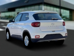 Hyundai Venue SE FWD 2026