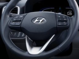 Hyundai Venue SEL FWD w/Two-Tone Roof 2026