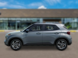 Hyundai Venue SEL FWD 2026