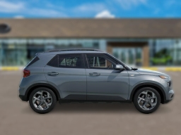 Hyundai Venue SEL FWD 2026