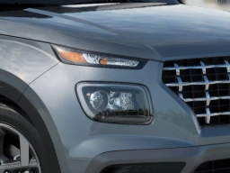 Hyundai Venue SEL FWD 2026