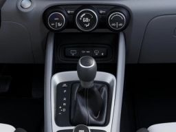 Hyundai Venue SEL FWD 2026