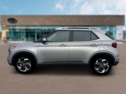 Hyundai Venue SEL FWD 2026