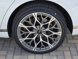 Genesis G90 e-SC 3.5T AWD 2026