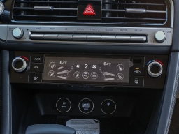 Genesis G70 2.5T Prestige RWD 2026