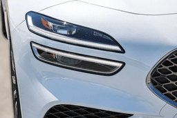 Genesis G70 2.5T AWD 2026