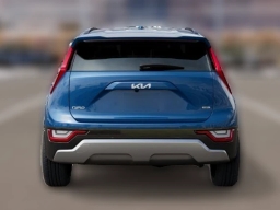 Kia Niro SX Touring FWD 2026