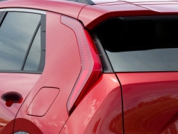 Kia Niro SX Touring FWD 2026