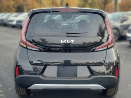Kia Soul LX FWD 2025
