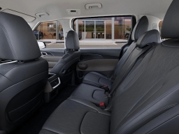 Kia Carnival LXS FWD 2026