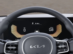 Kia Carnival LXS FWD 2026