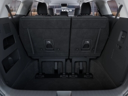 Kia Carnival LXS FWD 2026
