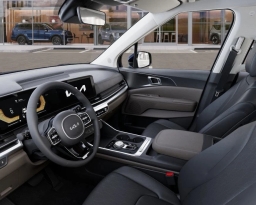 Kia Carnival Hybrid LXS FWD 2026