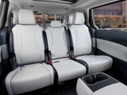 Kia Carnival SX FWD 2026