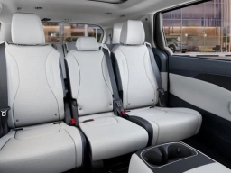 Kia Carnival Hybrid SX Prestige FWD 2025