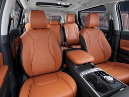 Kia Carnival Hybrid SX FWD 2026